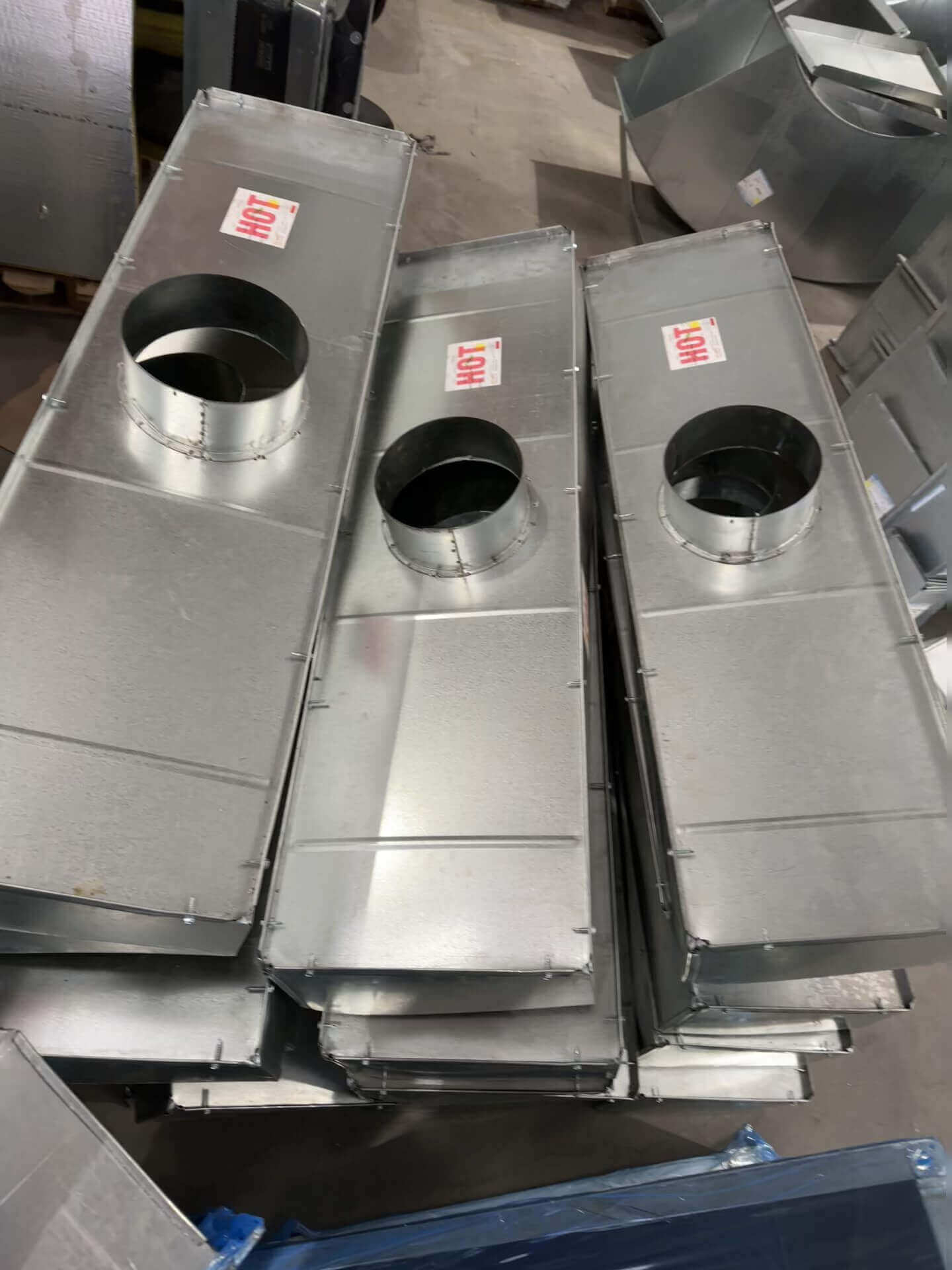 Slot Diffuser Plenums - frame at 0m0s Slot Diffuser Plenums